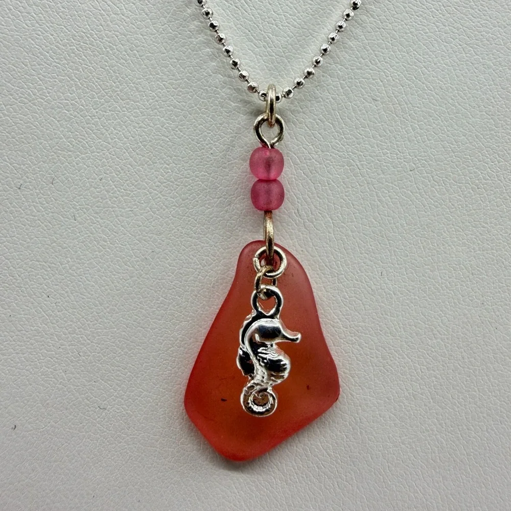 Shedd Aquarium Seahorse Necklace Pink Sea Glass Silver Tone Coastal Beachy Gift